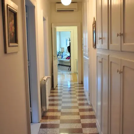 Dante Alighieri Guest House
