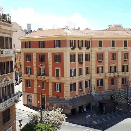 Couette-café Dante Alighieri Cagliari