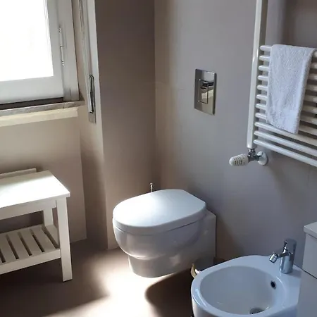 Dante Alighieri Couette-café 3*