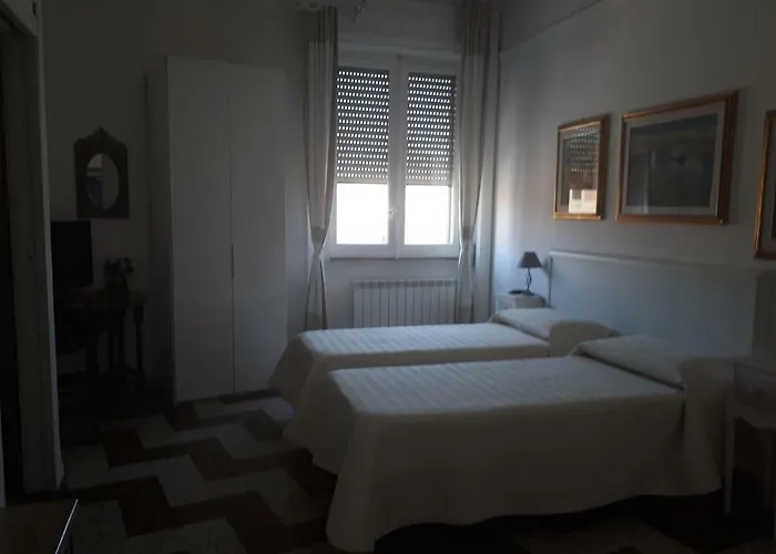 Dante Alighieri 3* Кальяри